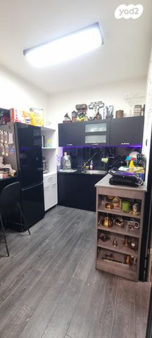 דירה, יונתן בן שאול, בני ברק