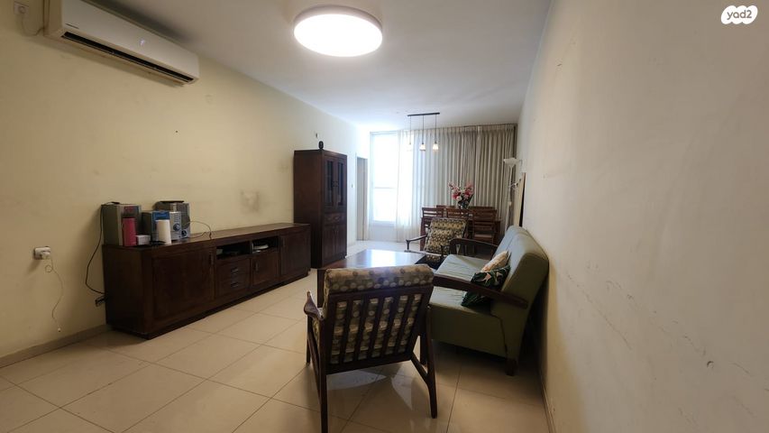 דירה, מירון, הר שלום, בני ברק