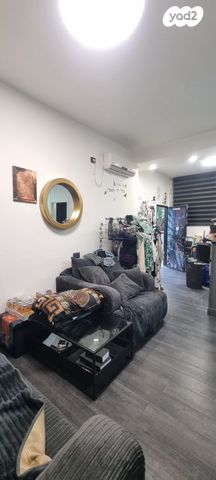 דירה, יונתן בן שאול, בני ברק