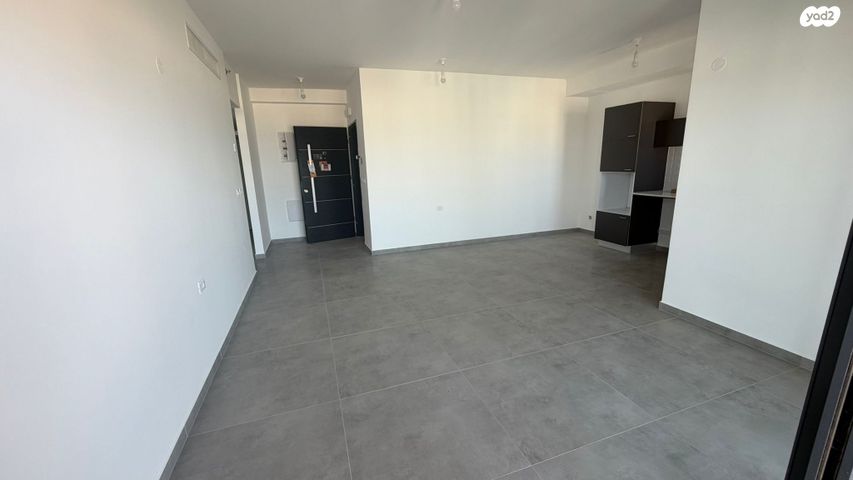 דירה, הרב הרצוג 6, צפון מערב מרכז העיר, נתניה