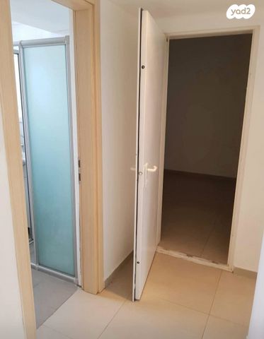 דירה, יוסף קארו, נווה רם, שיכון מזרחי, רמת גן