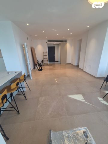 דירה, שדרות הנשיא 99, רמת התשבי, חיפה