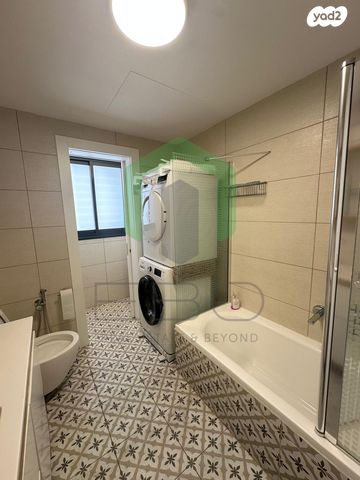 דירה, גולומב, ארלוזורוב, גבעתיים