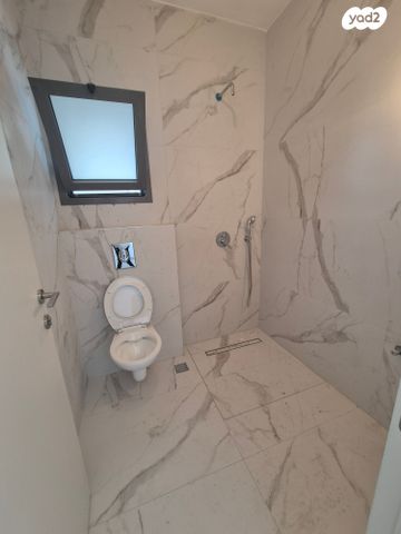 דירה, טבור הארץ, קרית שמואל, טבריה