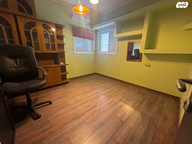 דירה, שדרות בן צבי, רמת ידין, נתניה