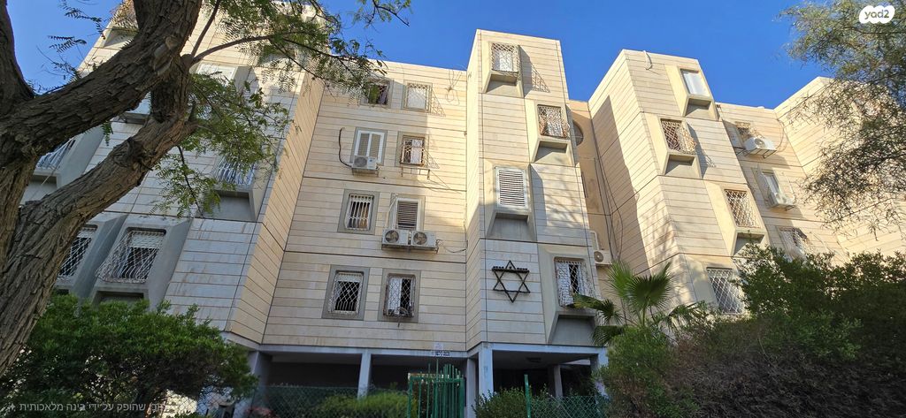 דירה, מבצע קלשון, שכונה ו', באר שבע