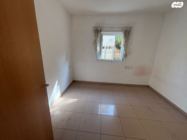 דירה, יוספי, שכונת בן גוריון, מרכז העיר ג', רמת גן