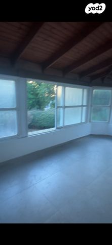 בית פרטי/ קוטג', רימון, בת חן, בת חן