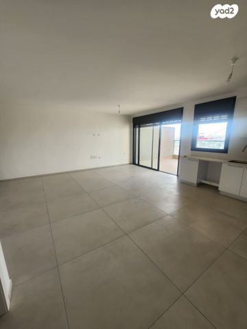 דירה, יערות הכרמל 20, נופי בן שמן, לוד