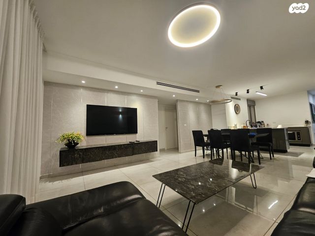 דירה, שפיגלמן, קרית השרון, נתניה