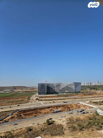 דירה, מניה שוחט, אור יהודה