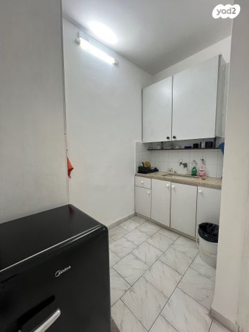 משרדים, ח'ורי, ואדי נסנאס, חיפה