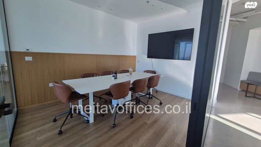 משרדים, תובל, בורסה, רמת גן