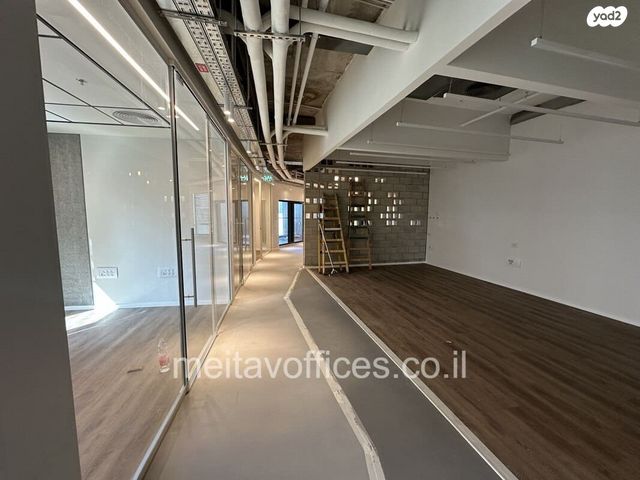 משרדים, דרך מנחם בגין 13, בורסה, רמת גן