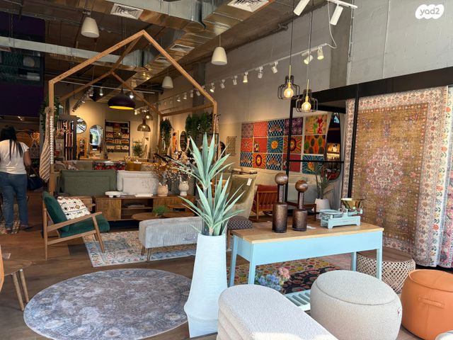 חנויות/ שטח מסחרי, כפר סבא