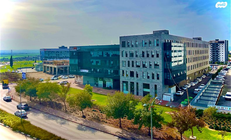 משרדים, יצחק נבון, עפולה