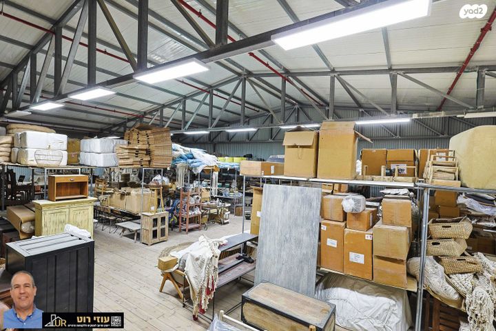 מבני תעשיה, כפר קאסם