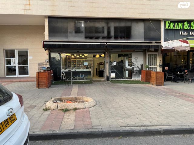 חנויות/ שטח מסחרי, שדרות יוהנה ז'בוטינסקי, נווה זאב, נאות אילן, באר שבע