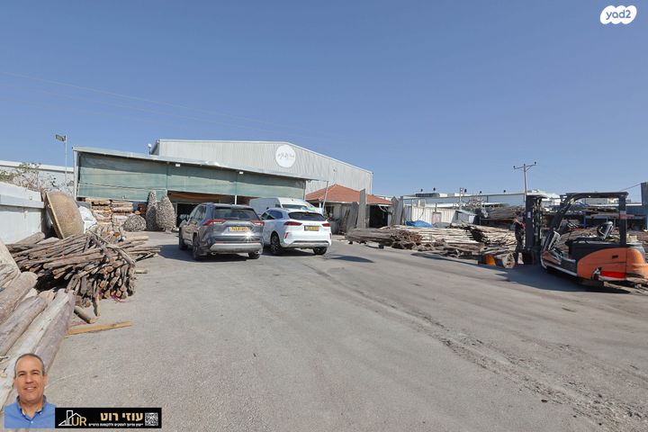 מבני תעשיה, כפר קאסם