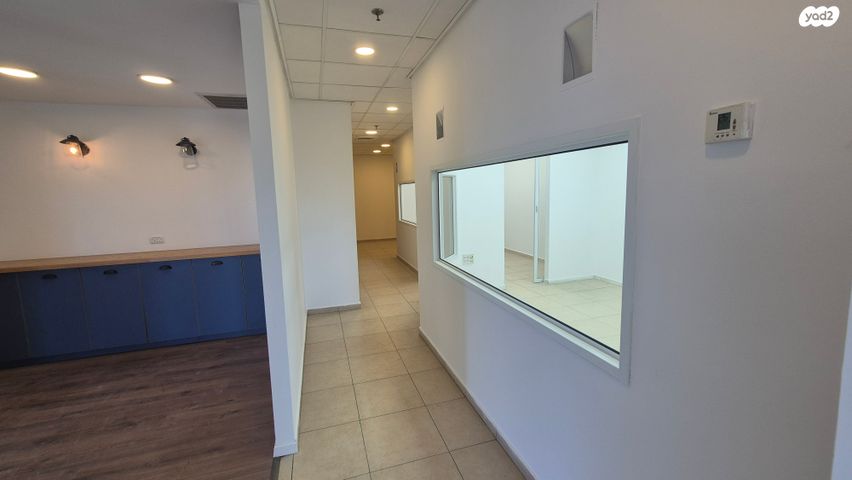 משרדים, משה דיין, פתח תקווה