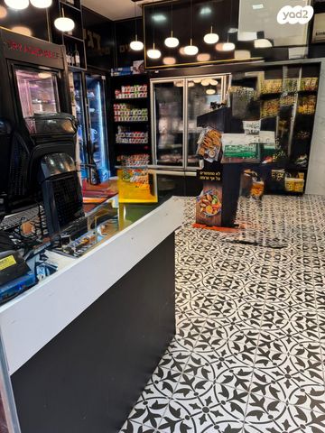 חנויות/ שטח מסחרי, שדרות יוהנה ז'בוטינסקי, נווה זאב, נאות אילן, באר שבע