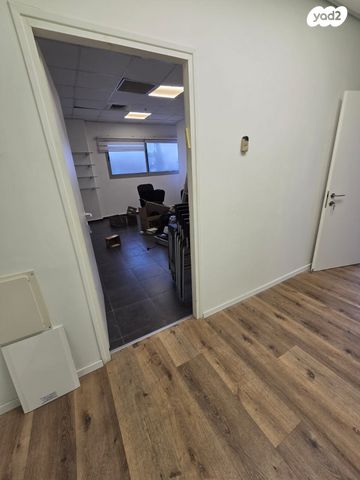 משרדים, שדרות המקצועות, מרכז עינב, מודיעין מכבים רעות