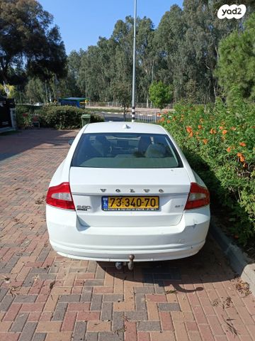 וולוו S80