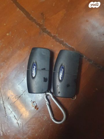 מודעת רכב פורד S-מקס