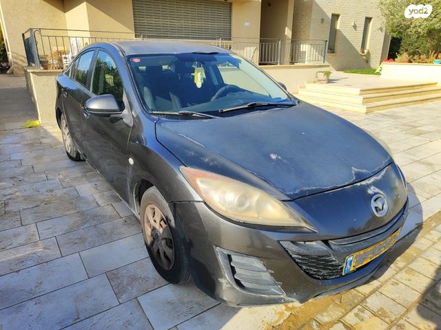 מאזדה 3