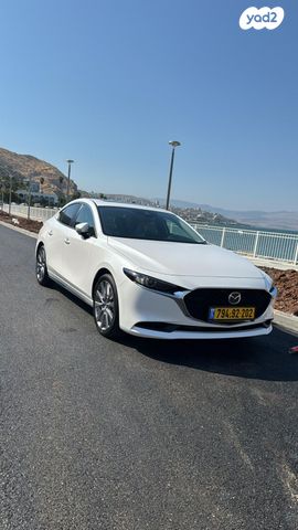 מודעת רכב מאזדה 3