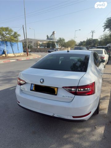 מודעת רכב סקודה סופרב