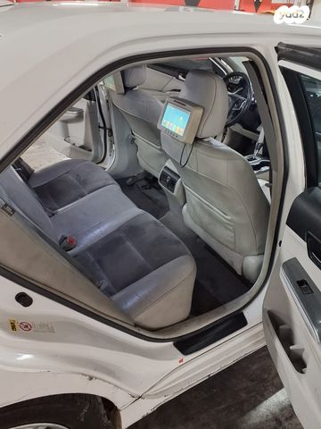 טויוטה קאמרי