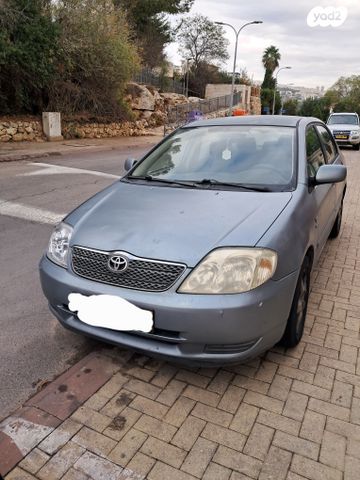 טויוטה קורולה