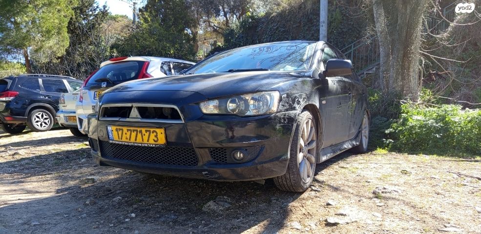 מיצובישי לנסר