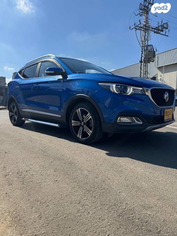 מודעת רכב אם ג'י ZS