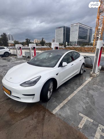 טסלה מודל 3