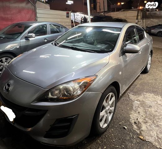 מאזדה 3