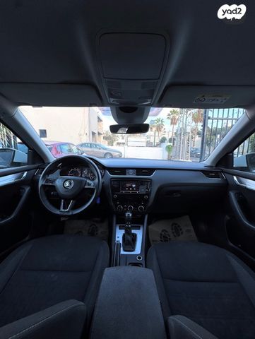 סקודה אוקטביה