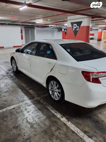 מודעת רכב טויוטה קאמרי