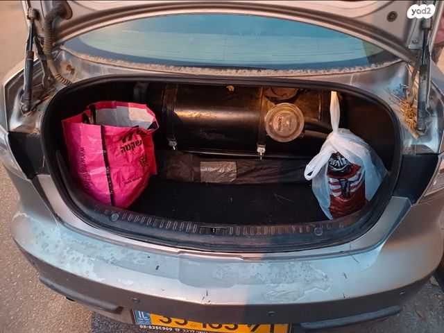 מודעת רכב מאזדה 3