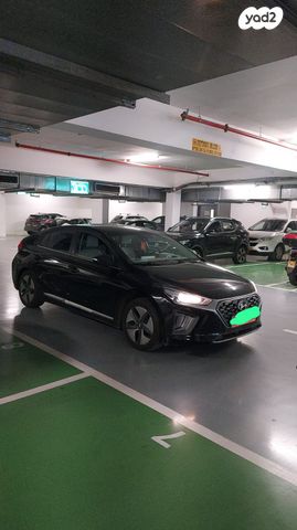 יונדאי איוניק