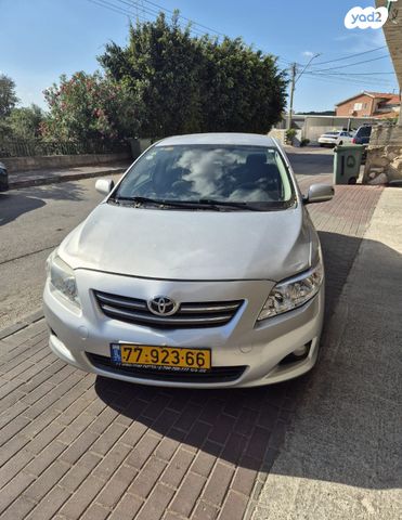 מודעת רכב טויוטה קורולה