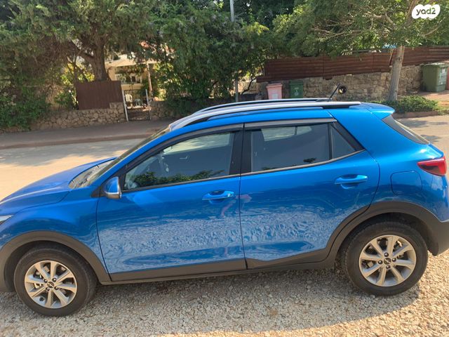 מודעת רכב קיה סטוניק