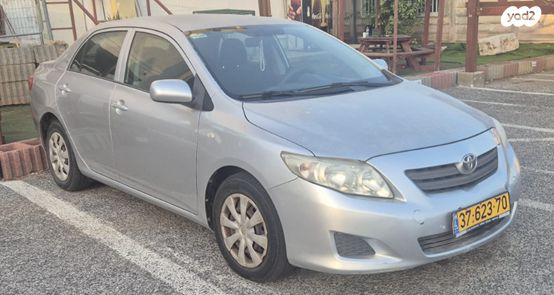 מודעת רכב טויוטה קורולה