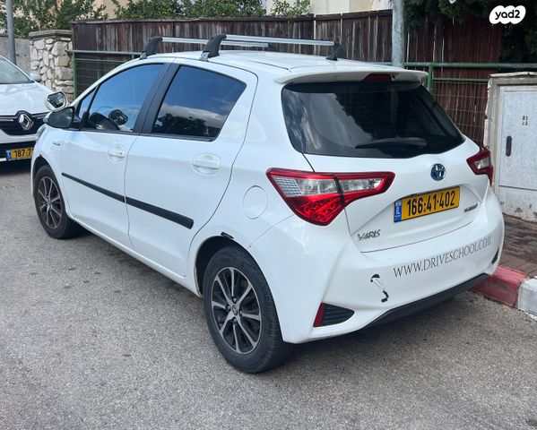 מודעת רכב טויוטה יאריס