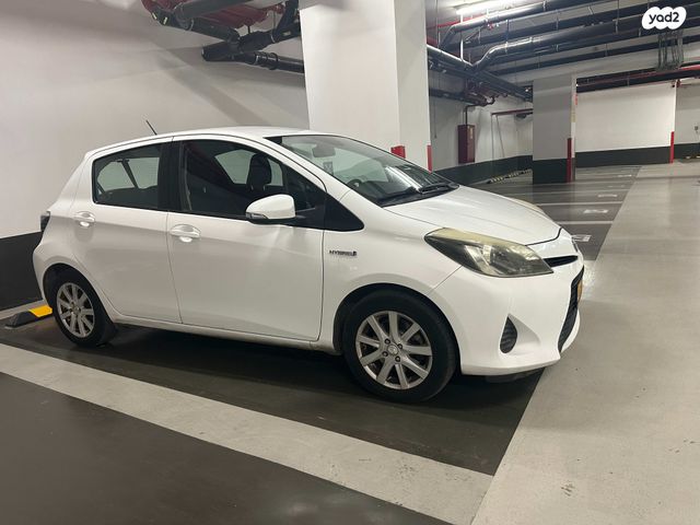 מודעת רכב טויוטה יאריס