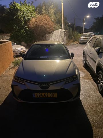 מודעת רכב טויוטה קורולה