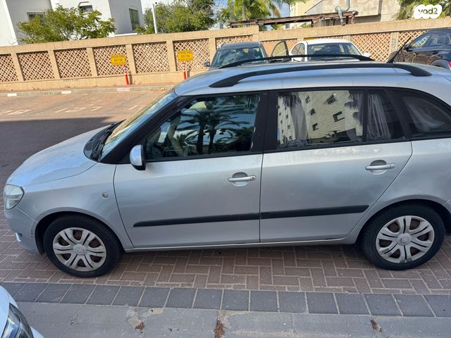 מודעת רכב סקודה פאביה