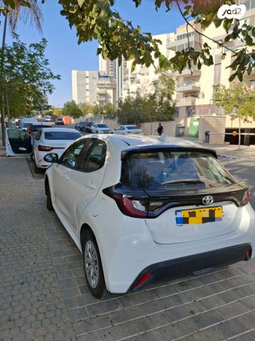 מודעת רכב טויוטה יאריס