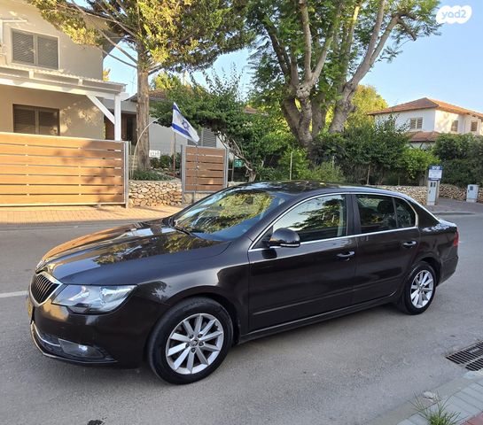 מודעת רכב סקודה סופרב